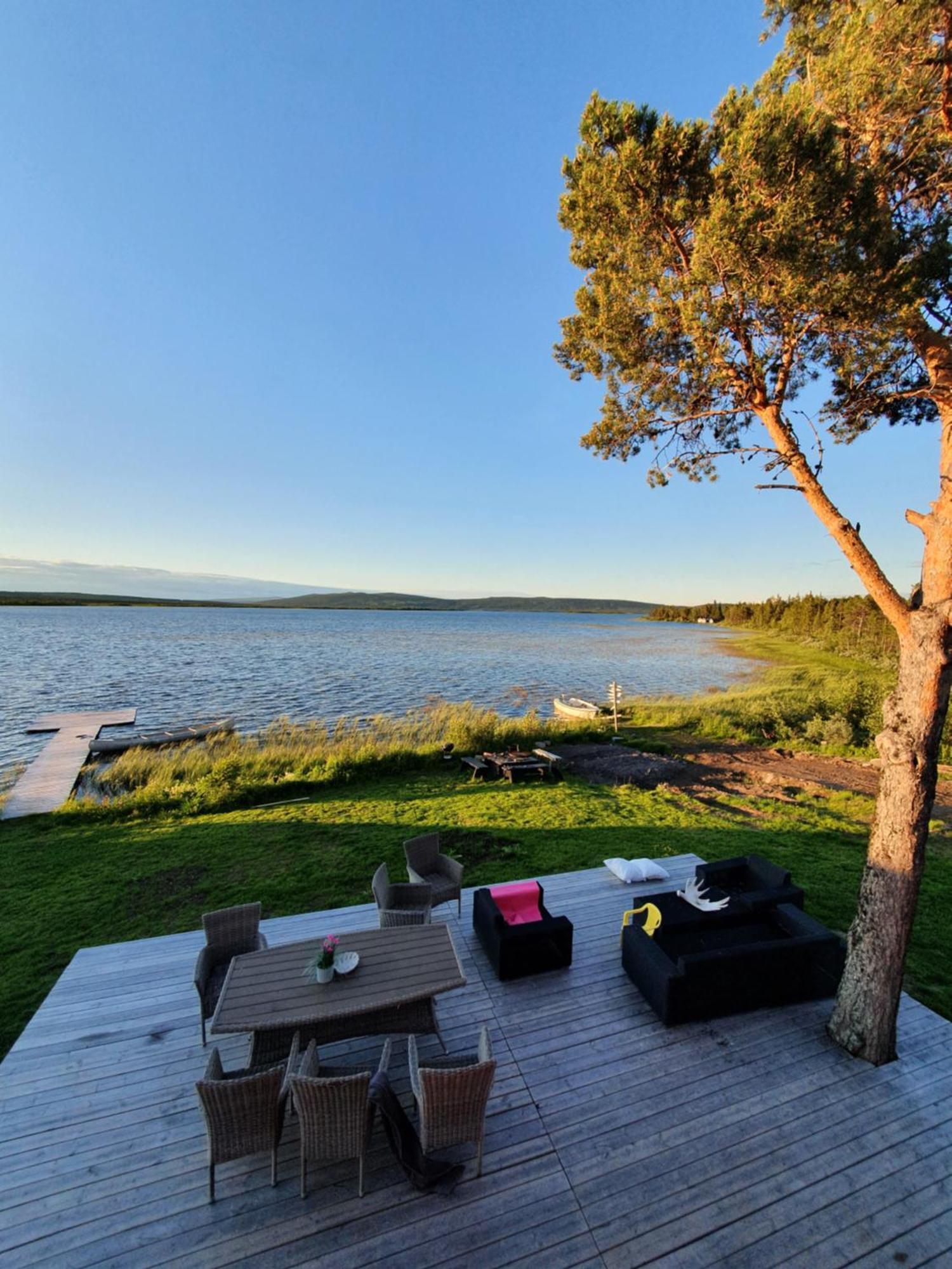 Camp Caroli Wooden Cabins Jukkasjärvi Kültér fotó